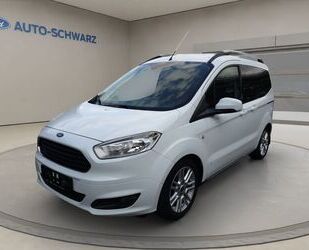 Ford Ford Tourneo Courier Titanium 1.0 l EcoBoost Gebrauchtwagen