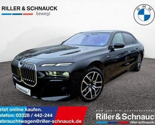 BMW BMW 740 d xDrive M Sport STANDHZG+AHK+PANO-SKY+B&W Gebrauchtwagen