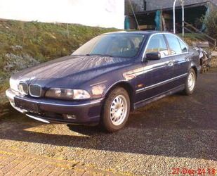 BMW BMW 520i ,e39, Leder, SSHD -Tüv 4.2026, Euro2 ,A Gebrauchtwagen