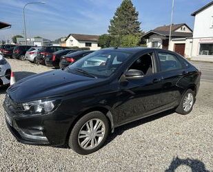 Lada Lada Vesta 1.6i Automatik Klima Euro6 1.Hand SHZ P Gebrauchtwagen