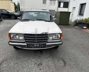 Mercedes-Benz Mercedes-Benz 300d Gebrauchtwagen