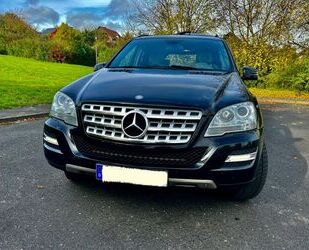 Mercedes-Benz Mercedes-Benz ML 300 CDI 4MATIC BlueEFFICIENCY - Gebrauchtwagen