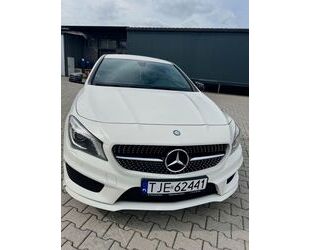 Mercedes-Benz Mercedes-Benz CLA 180 7G-DCT AMG LINE Gebrauchtwagen