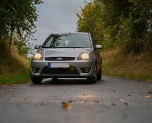 Ford Ford Fiesta 1,6 16V Giha Gebrauchtwagen