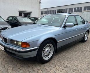 BMW BMW 750i*2. Hand*Rostfrei*Wie Neu*1. Lack* Gebrauchtwagen