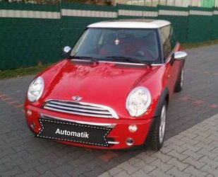 Mini MINI cooper automatik,panoramadach wenig km top Gebrauchtwagen