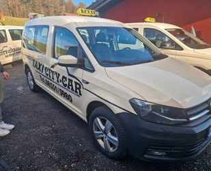 VW Volkswagen Caddy 2,0TDI 75kW BMT Maxi Trendline 7- Gebrauchtwagen