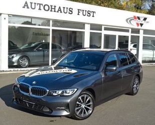 BMW BMW 318d Touring LEDER,NAVI,LED,AUTOM,KAM,MEMORY,1 Gebrauchtwagen