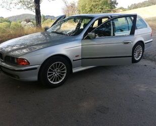 BMW BMW 523i touring Automatik Gebrauchtwagen