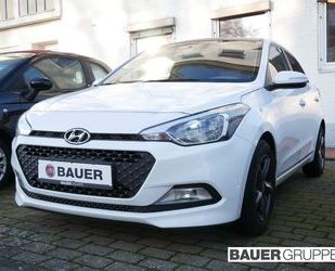 Hyundai Hyundai i20 blue Classic 1.2 Sonderlackierung , Bi Gebrauchtwagen