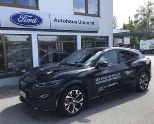 Ford Ford Mustang Mach-E AWD Gebrauchtwagen