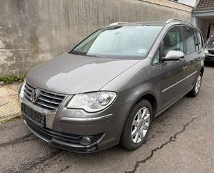 VW Volkswagen Touran 1.4 TSI Highline *AHK/SitzHz/7-S Gebrauchtwagen