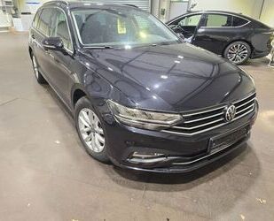 VW Volkswagen Passat Variant 2.0 TDI DSG NAV+LED+AHK+ Gebrauchtwagen