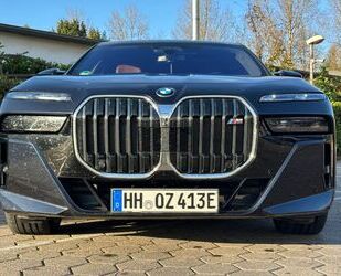 BMW BMW M760 Baureihe 7 Lim M760 e xDrive Gebrauchtwagen