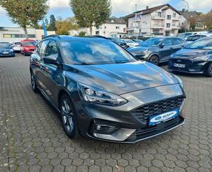 Ford Ford Focus Turnier ST-Line Automatik Gebrauchtwagen