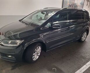 VW Volkswagen Touran 1.2 TSI Comfortline BMT Comfortl Gebrauchtwagen