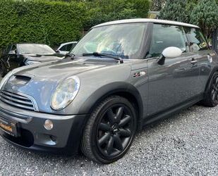 Mini MINI Mini Cooper S*SCHECKHEFT*Xenon*Pano*Garantie Gebrauchtwagen