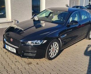 Jaguar Jaguar XE 20t 200PS Pure Automatik 92K km Unfallfr Gebrauchtwagen