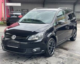 VW Volkswagen Touran Life*NAVI*SHZ*TEMPOMAT*PDC*7-SIT Gebrauchtwagen