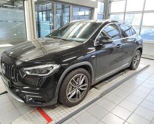 Mercedes-Benz Mercedes-Benz AMG GLA 35 4M AMG/AHK/Multibeam/Pano Gebrauchtwagen