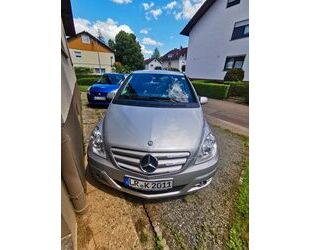 Mercedes-Benz Mercedes-Benz B 180 BlueEFFICIENCY - Gebrauchtwagen