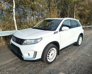 Suzuki Suzuki Vitara 1.4 Hybrid Comfort+ Allgrip Panoram Gebrauchtwagen