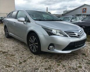 Toyota Toyota Avensis Kombi Edition KLIMA SHZ PDC NAVI KA Gebrauchtwagen