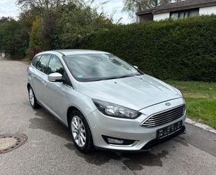 Ford Ford Focus Turnier Titanium Gebrauchtwagen