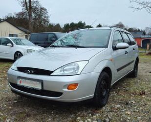 Ford Ford Focus 1,6 Ghia, HU Neu! Allwetterreifen Neu! Gebrauchtwagen