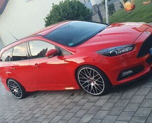 Ford Ford Focus ST Turnier Gebrauchtwagen