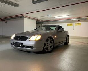 Mercedes-Benz Mercedes-Benz SLK 230 KOMPRESSOR - AMG-Paket Gebrauchtwagen