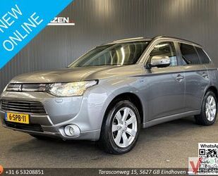 Mitsubishi Mitsubishi Outlander 2.0 PHEV Instyle | Pano | Led Gebrauchtwagen