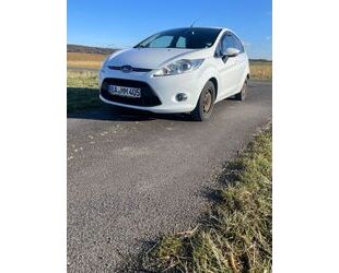 Ford Ford Fiesta 1,4 Champions Edition Champions Editio Gebrauchtwagen