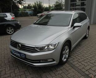 VW Volkswagen Passat Variant Highline+Automatik+AHK+X Gebrauchtwagen