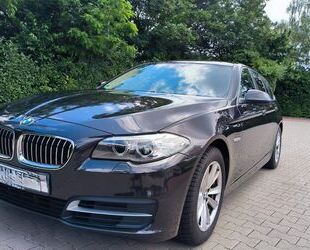 BMW BMW 518d Touring - Automatik, Leder, M-Lenkrad,Xen Gebrauchtwagen