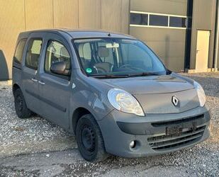 Renault Renault Kangoo Happy Family KLIMA TEMPOMAT 1.HAND Gebrauchtwagen