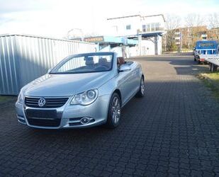 VW Volkswagen Eos 2.0 TDI *DSG* Leder*Navi*Xenon*PDC Gebrauchtwagen