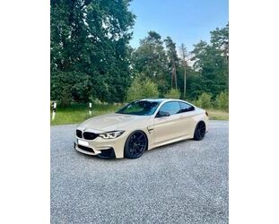 BMW BMW M4 Competition LCI Handschalter Gebrauchtwagen