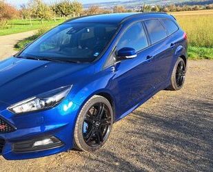 Ford Ford Focus 2,0 EB ST Turnier ST Gebrauchtwagen