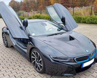 BMW BMW i8 Coupé - 2. Hand - Checkheft - HeadUp - 20Zo Gebrauchtwagen