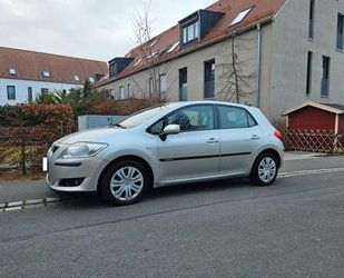 Toyota Toyota Auris 1.6 VVT-i 1 Hand, Rentnerfahrzeug Gebrauchtwagen