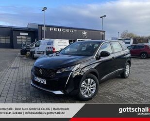 Peugeot Peugeot 5008 Active Pack PT 130 7-Sitzer Navi digi Gebrauchtwagen