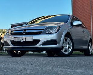 Opel Opel Astra H GTC Selection 