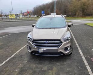 Ford Ford Kuga 2,0 TDCi 4x4 110kW ST-Line ST-Line Gebrauchtwagen