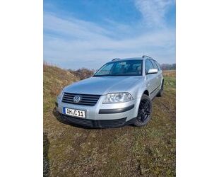 VW Volkswagen Passat Variant 1.6 Comfortline Family V Gebrauchtwagen