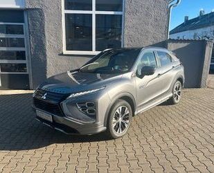 Mitsubishi Mitsubishi Eclipse Cross 2.4 PHEV 4WD Top mit Pano Gebrauchtwagen