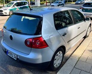 VW Volkswagen Golf 1.9 TDI SHZ 6-Gang Tempomat Gebrauchtwagen