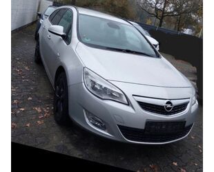 Opel Opel Astra J Sport Tourer 1.4 Turbo Sport 88kW Spo Gebrauchtwagen