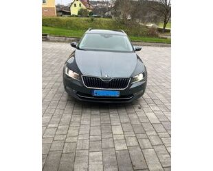 Skoda Skoda Superb 2.0 TDI SCR DSG StyleACC RearView Nav Gebrauchtwagen