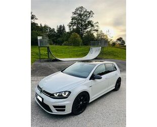 VW Volkswagen Golf 2.0 TSI DSG 4MOTION R/Xenon/Navi/1 Gebrauchtwagen